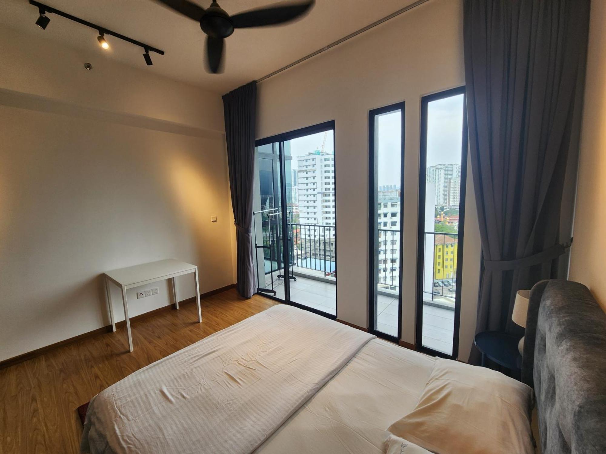 Beacon Executive Suites Джорджтаун Экстерьер фото
