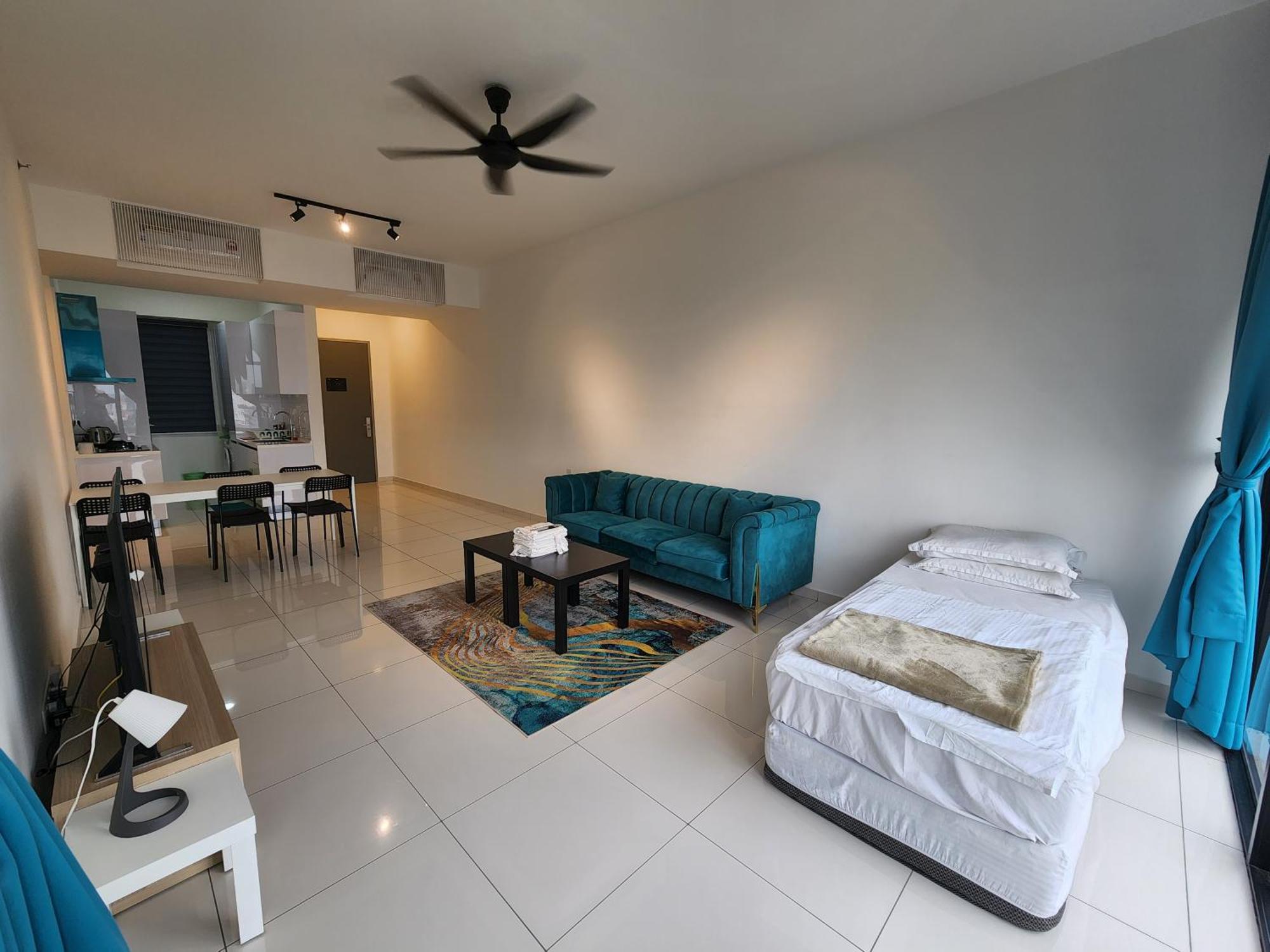 Beacon Executive Suites Джорджтаун Экстерьер фото