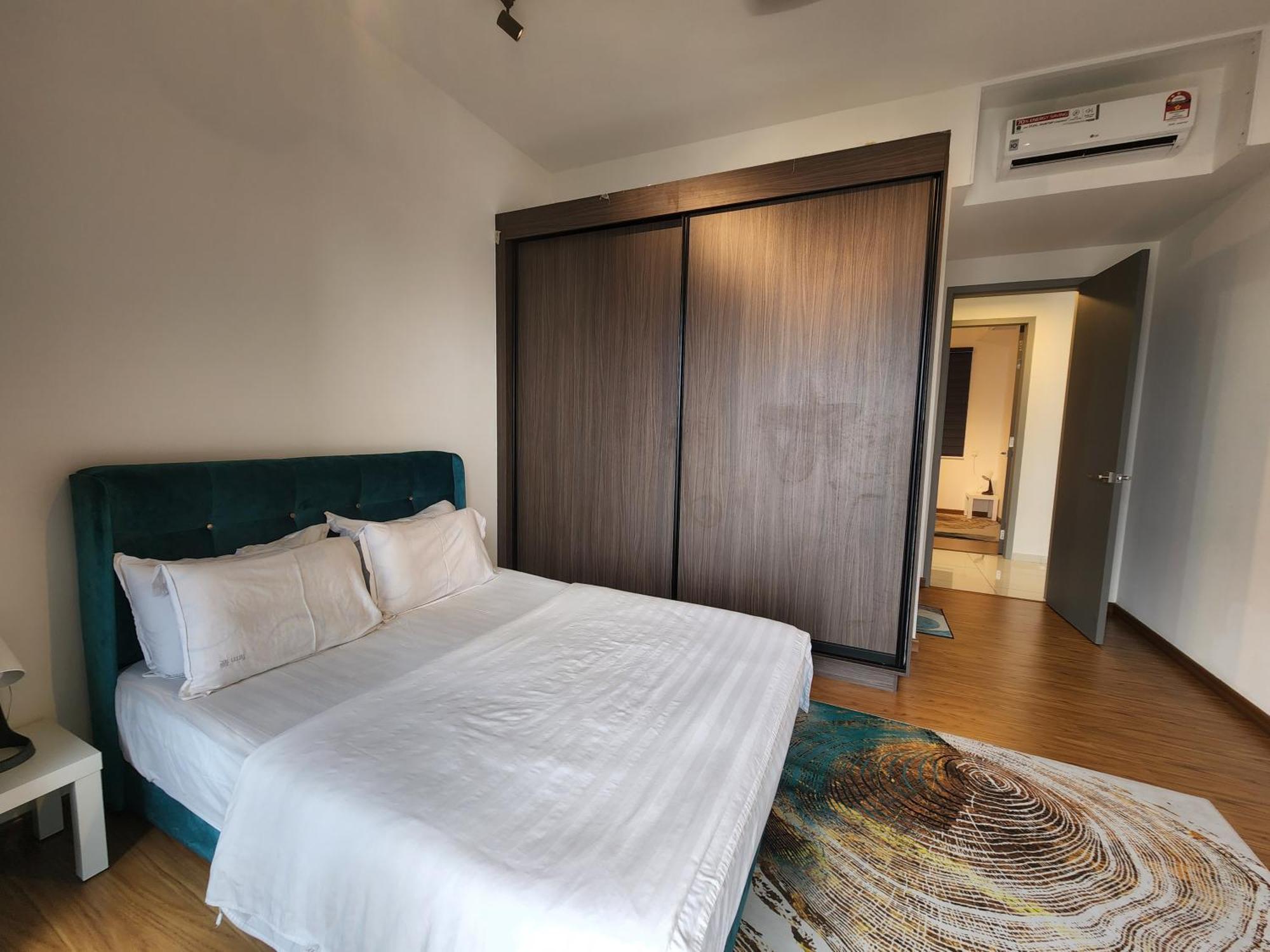 Beacon Executive Suites Джорджтаун Экстерьер фото